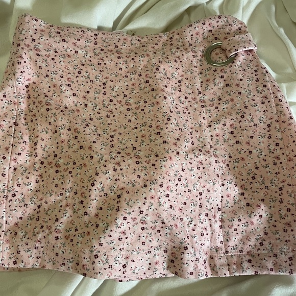 Justice skirt - Picture 1 of 4